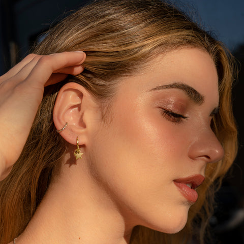 14k 5 Stars Huggie Earrings